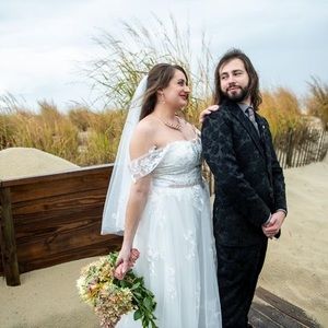 Meet your Posher, Selina